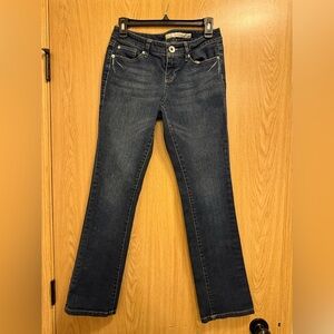 DKNY Dark Wash Straight Leg Jeans Sz 4 (Waist 28”)